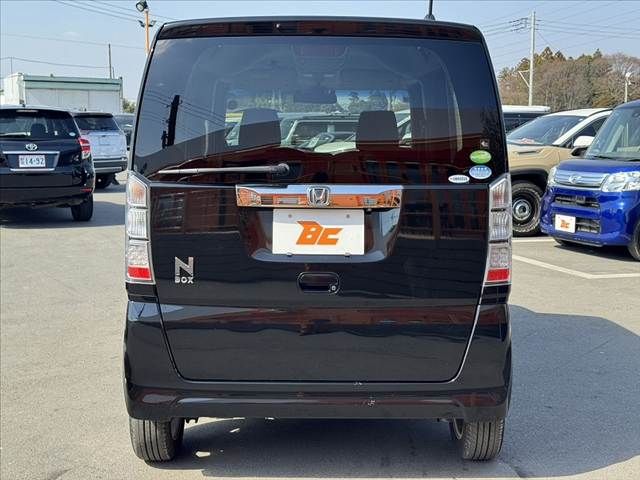 HONDA N BOX 2014 Image 31