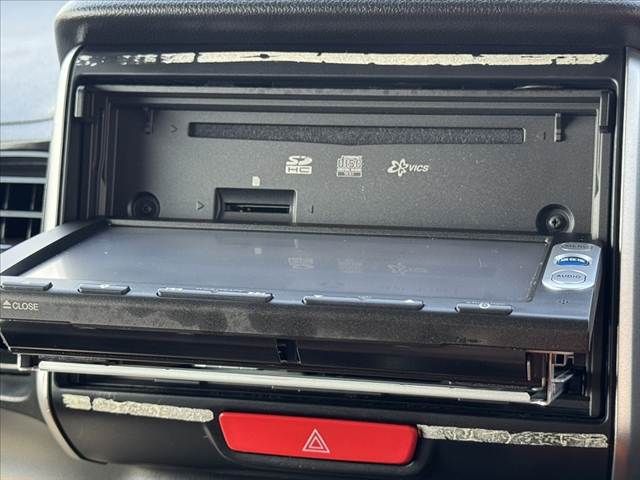 HONDA N BOX 2014 Image 31