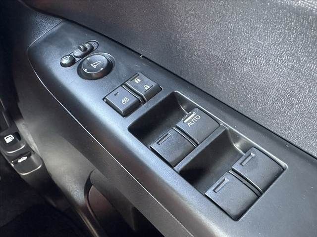 HONDA N BOX 2014 Image 31