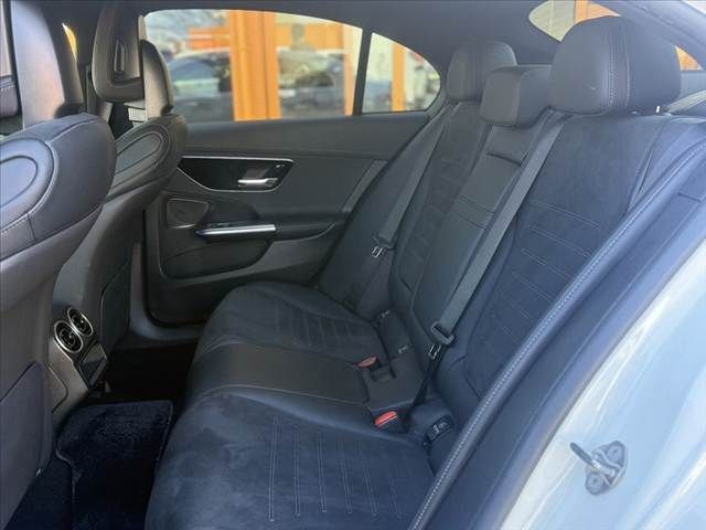 MERCEDES BENZ C CLAS 2022 Image 31
