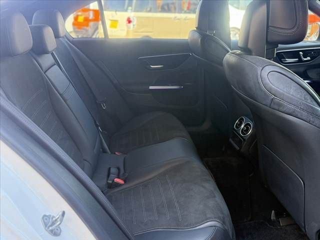 MERCEDES BENZ C CLAS 2022 Image 31