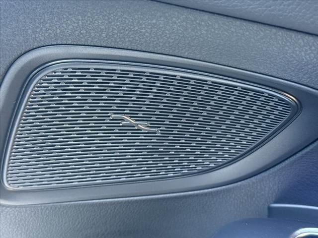 MERCEDES BENZ C CLAS 2022 Image 31