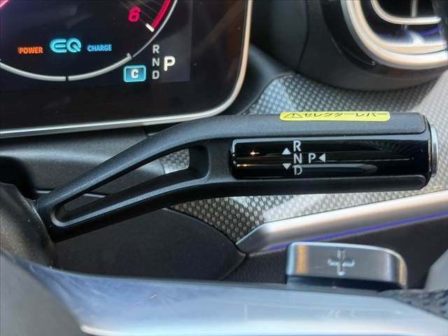 MERCEDES BENZ C CLAS 2022 Image 31