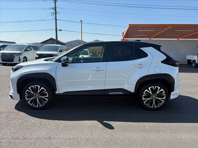 TOYOTA YARIS CROSS HYBRID 2021 Image 31