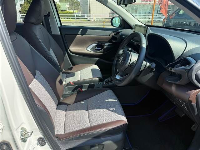 TOYOTA YARIS CROSS HYBRID 2021 Image 31