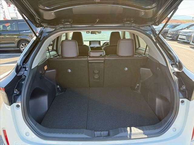 TOYOTA YARIS CROSS HYBRID 2021 Image 31