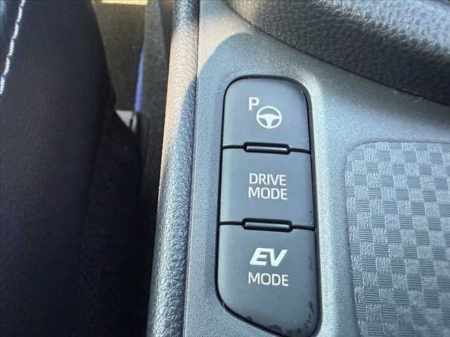 TOYOTA YARIS CROSS HYBRID 2021 Image 31