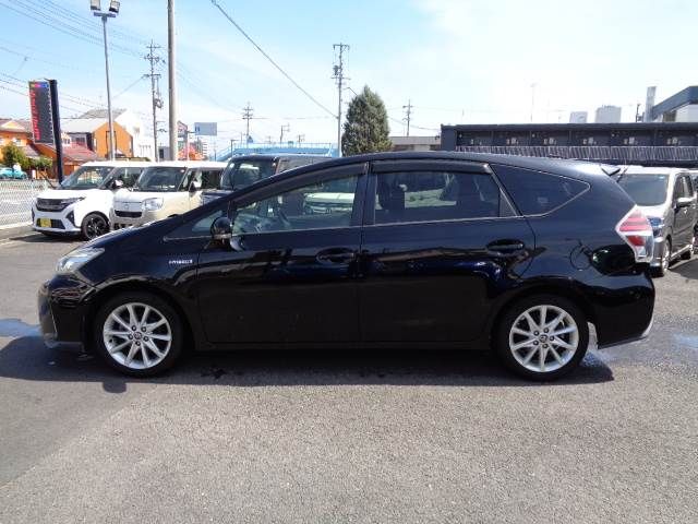 TOYOTA PRIUS ALPHA 2015 Image 31