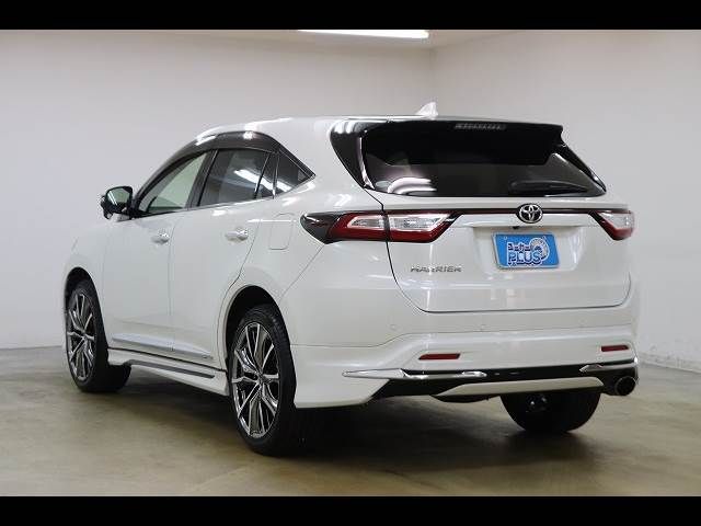 TOYOTA HARRIER 2WD 2018 Image 31