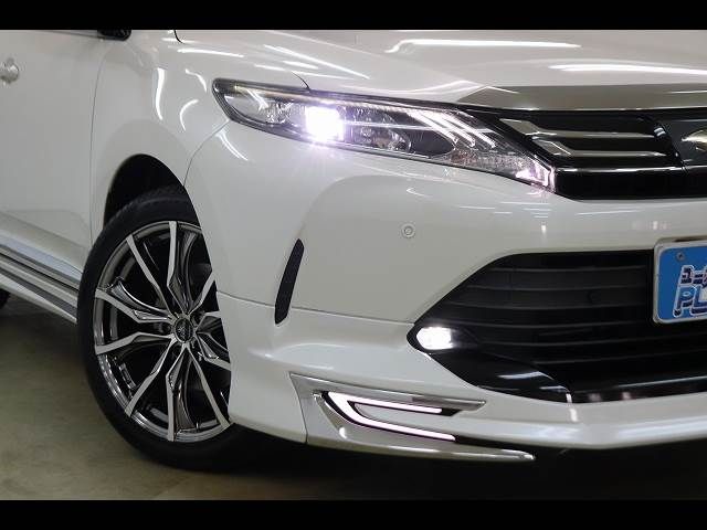 TOYOTA HARRIER 2WD 2018 Image 31