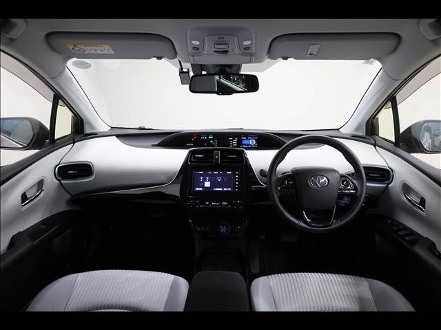 TOYOTA PRIUS 2019 Image 31
