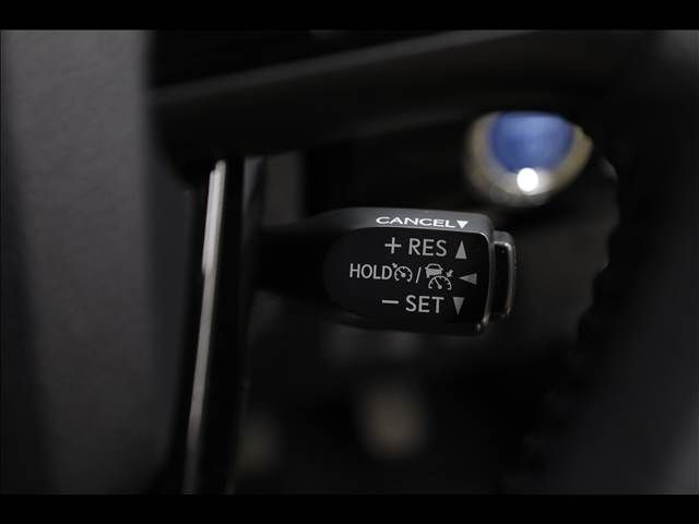 TOYOTA PRIUS 2019 Image 31