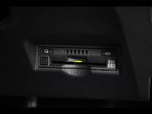 TOYOTA PRIUS 2019 Image 31