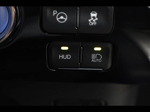 TOYOTA PRIUS 2019 Image 31