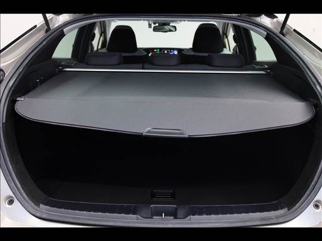 TOYOTA PRIUS 2019 Image 31