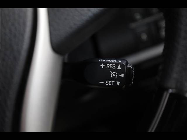 TOYOTA NOAH 2017 Image 31