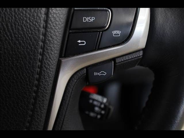 TOYOTA CROWN MAJESTA HYBRID 2013 Image 31