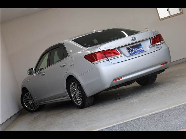 TOYOTA CROWN MAJESTA HYBRID 2013 Image 31