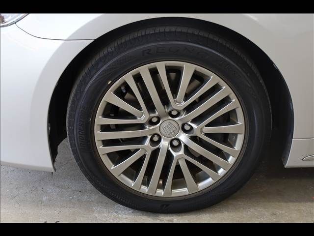 TOYOTA CROWN MAJESTA HYBRID 2013 Image 31