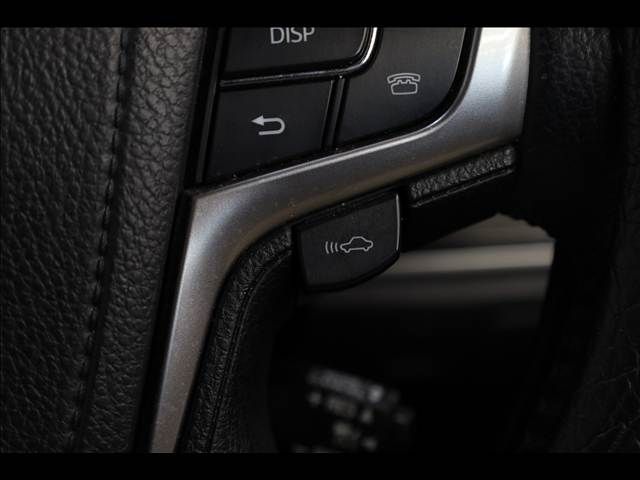 TOYOTA CROWN SEDAN HYBRID 2015 Image 31