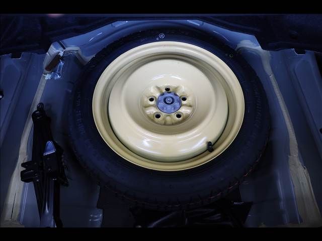 TOYOTA CROWN SEDAN HYBRID 2015 Image 31