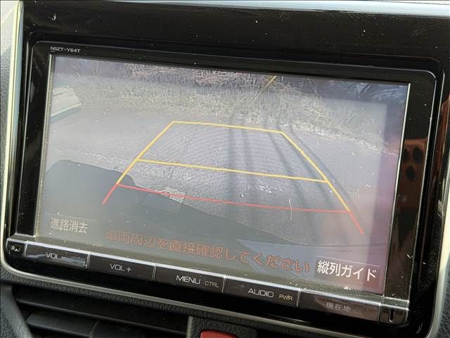 TOYOTA VOXY 2015 Image 31