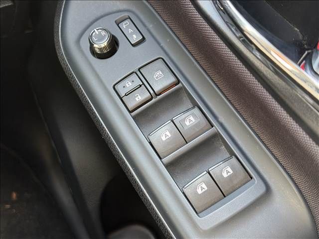 TOYOTA VOXY 2015 Image 31