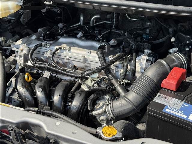 TOYOTA VOXY 2015 Image 31