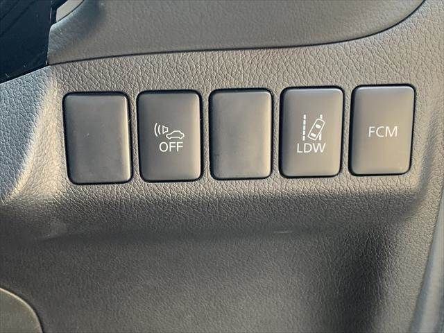 MITSUBISHI OUTLANDER PHEV 2013 Image 31