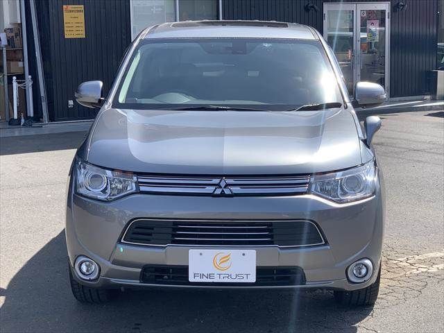MITSUBISHI OUTLANDER PHEV 2013 Image 31