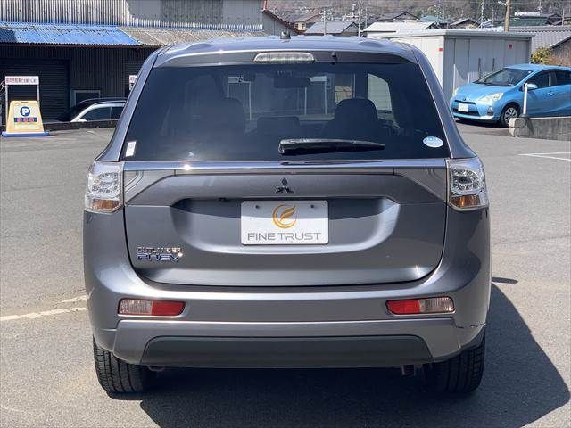 MITSUBISHI OUTLANDER PHEV 2013 Image 31