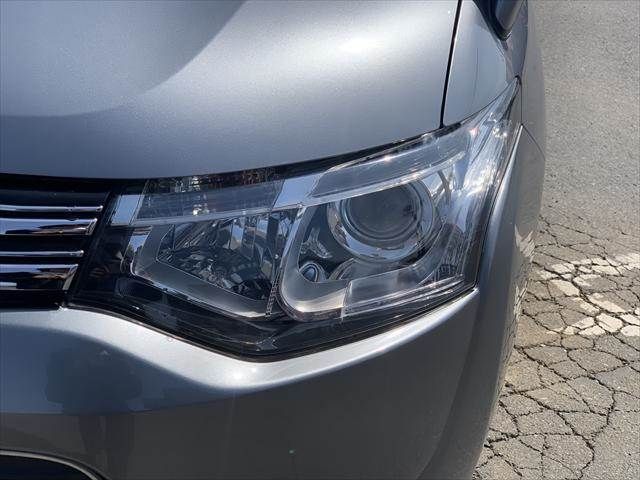 MITSUBISHI OUTLANDER PHEV 2013 Image 31