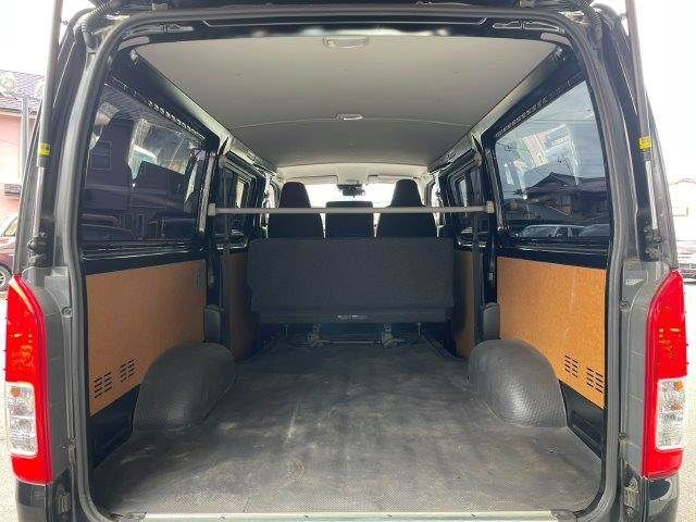 TOYOTA HIACE VAN 4WD 2021 Image 31