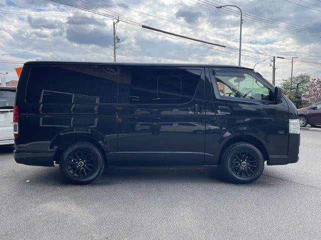 TOYOTA HIACE VAN 4WD 2021 Image 31