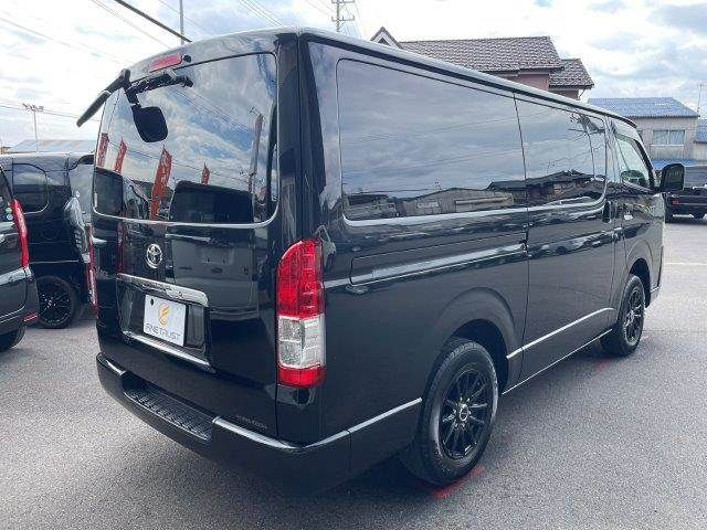 TOYOTA HIACE VAN 4WD 2021 Image 31