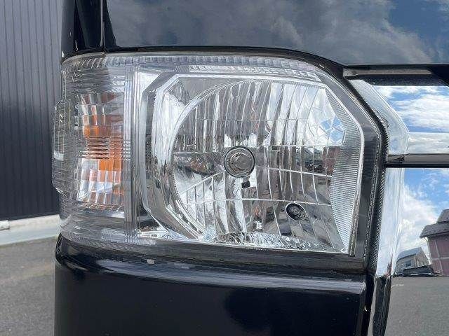 TOYOTA HIACE VAN 4WD 2021 Image 31