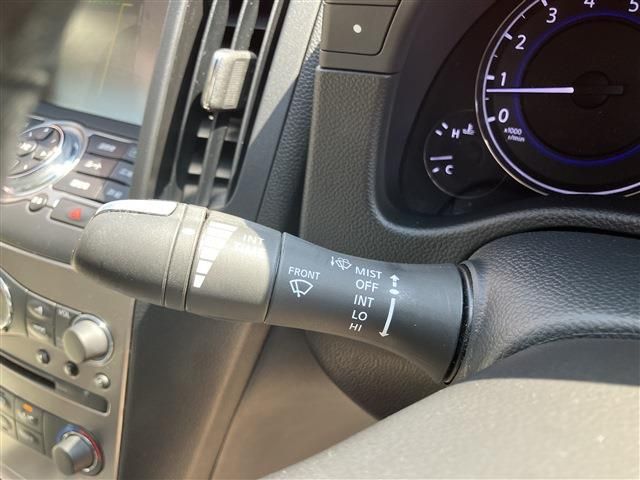 NISSAN SKYLINE 2012 Image 31