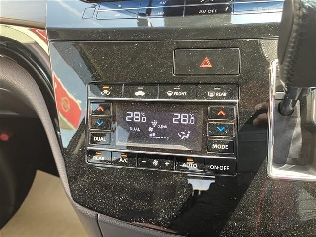 NISSAN ELGRAND 2021 Image 31