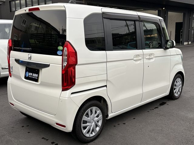 HONDA N BOX 2017 Image 31