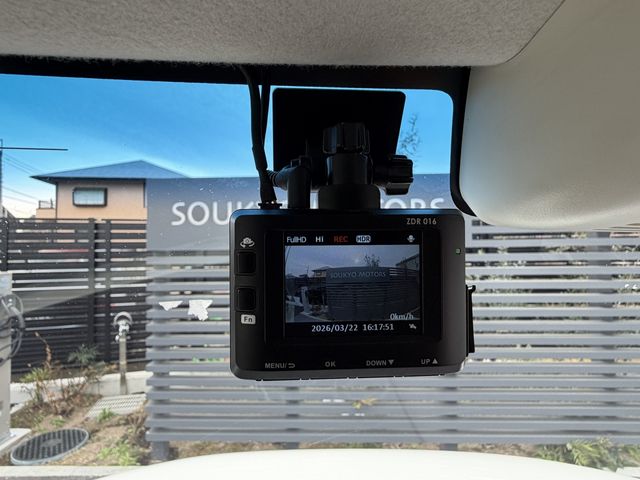 HONDA N BOX 2017 Image 31