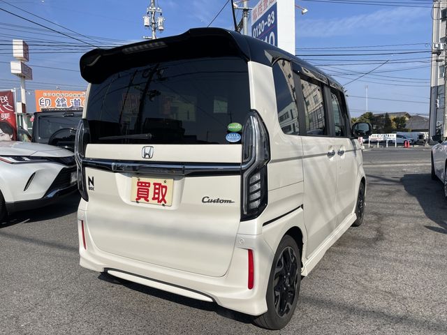 HONDA N BOX CUSTOM 2018 Image 31