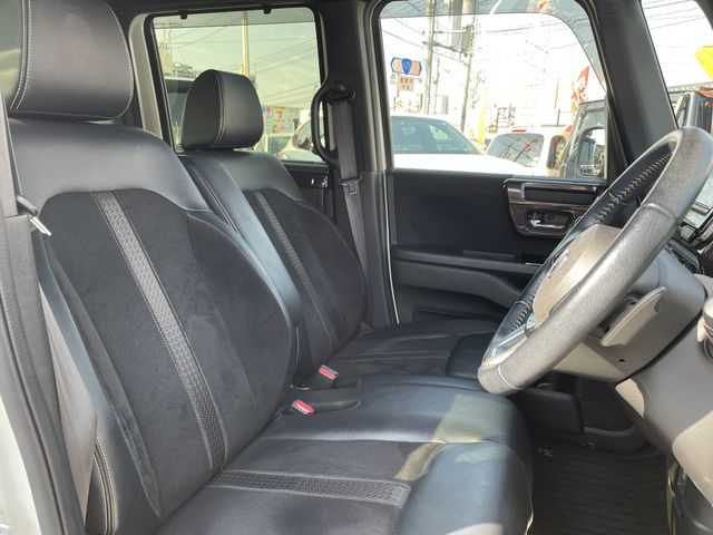 HONDA N BOX CUSTOM 2018 Image 31