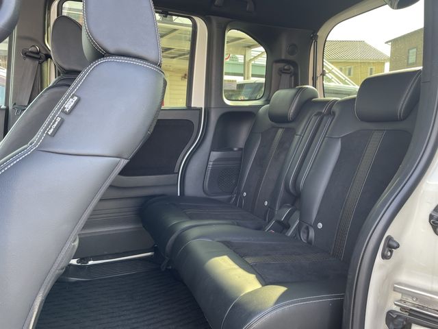 HONDA N BOX CUSTOM 2018 Image 31