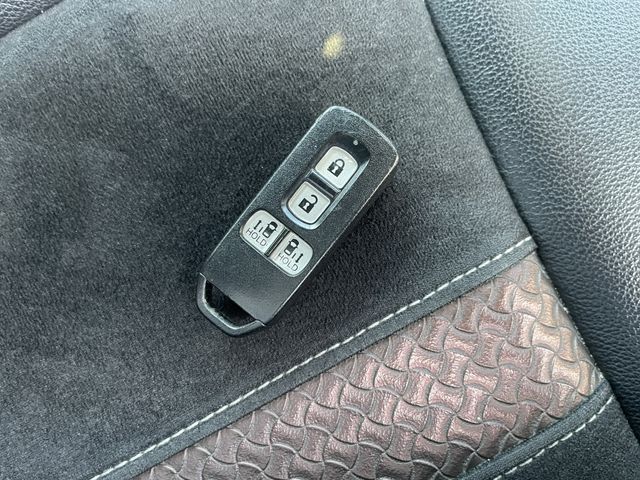 HONDA N BOX CUSTOM 2018 Image 31