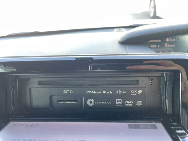 HONDA N BOX CUSTOM 2018 Image 31