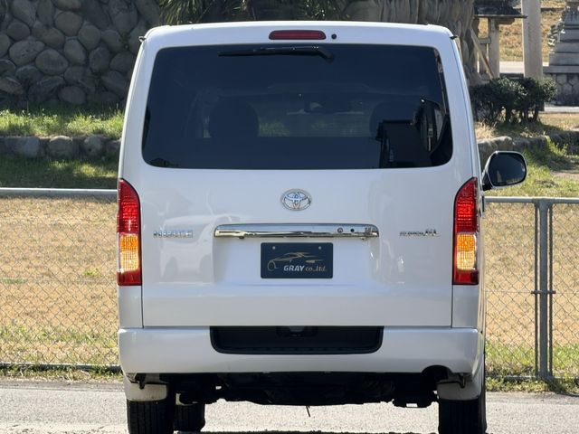 TOYOTA HIACE VAN 4WD 2015 Image 31