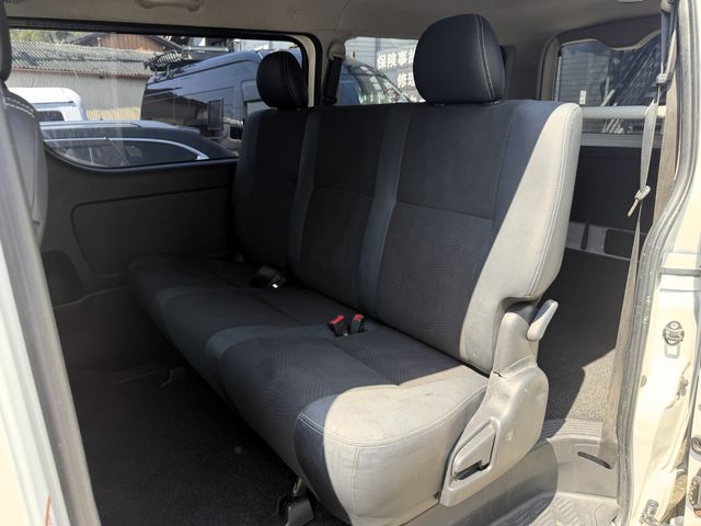 TOYOTA HIACE VAN 4WD 2015 Image 31