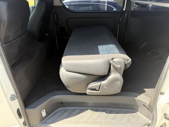 TOYOTA HIACE VAN 4WD 2015 Image 31