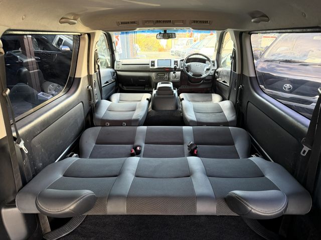 TOYOTA HIACE VAN 4WD 2015 Image 31