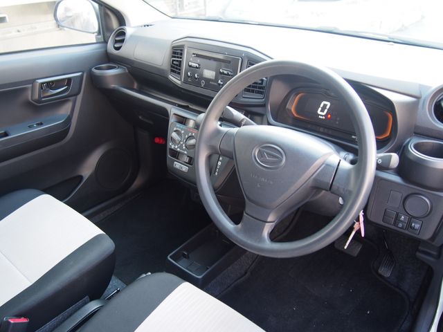 DAIHATSU MIRA E:S 2023 Image 31